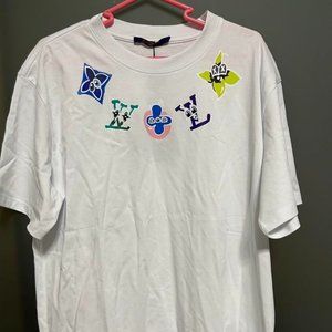 LOUIS VUITTON T-shirt size M